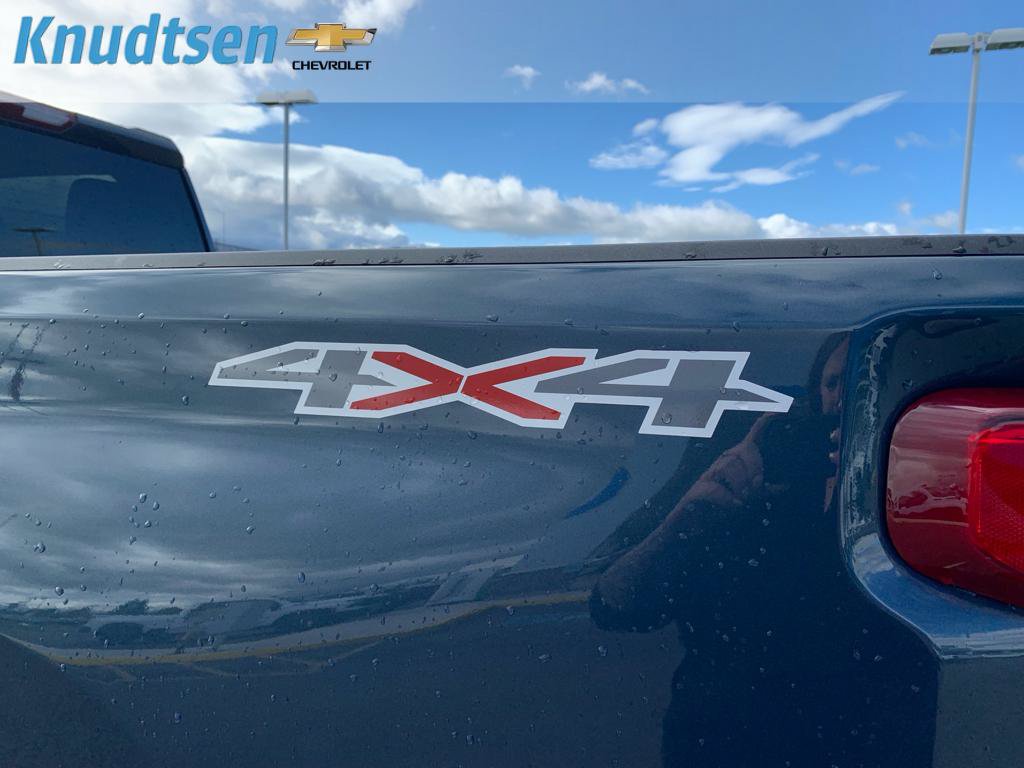 New 2026 Chevrolet Silverado 2500 Custom w/ Custom Value Package AWD/4WD image 18