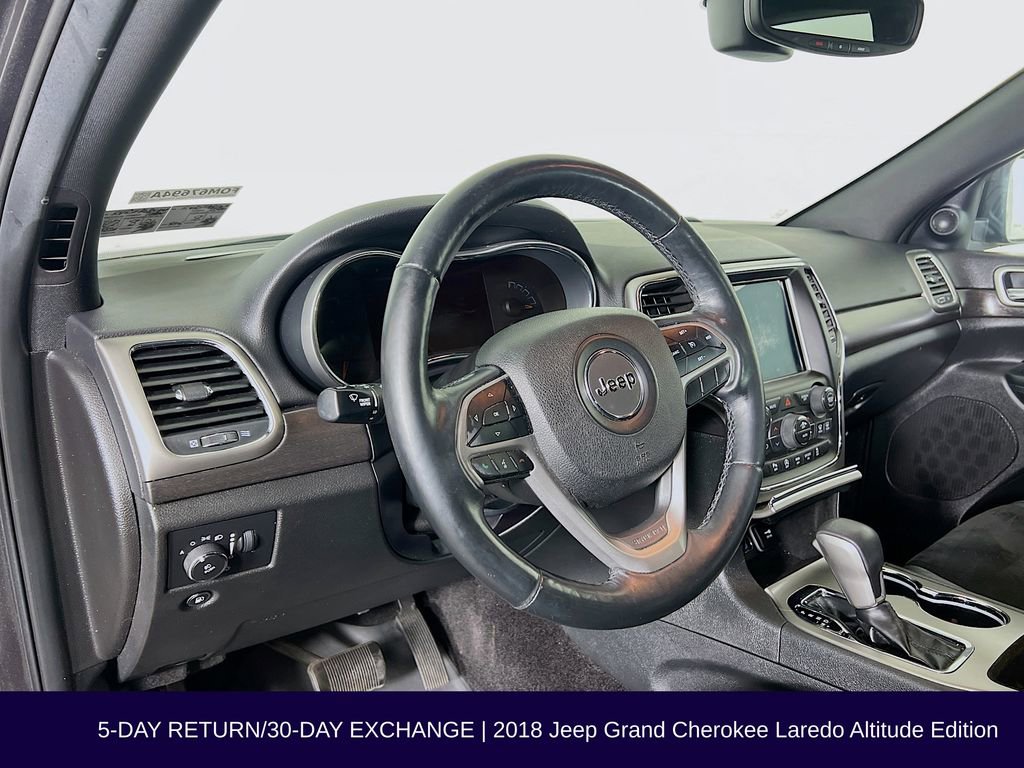 Used 2018 Jeep Grand Cherokee Altitude image 11