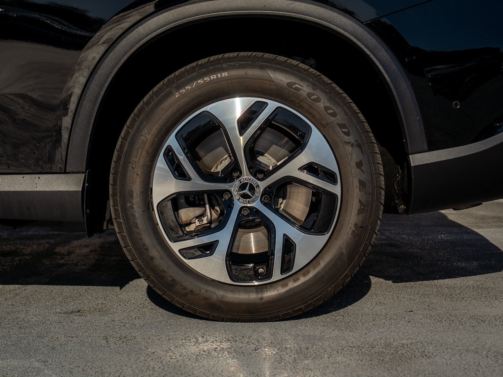 Certified 2025 Mercedes-Benz GLC 350e 4MATIC image 13