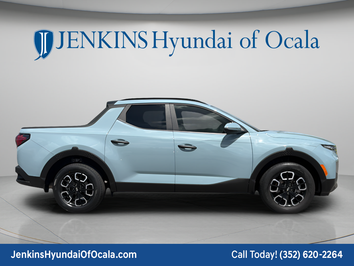 Certified 2024 Hyundai Santa Cruz SEL w/ Activity Package FWD image 2