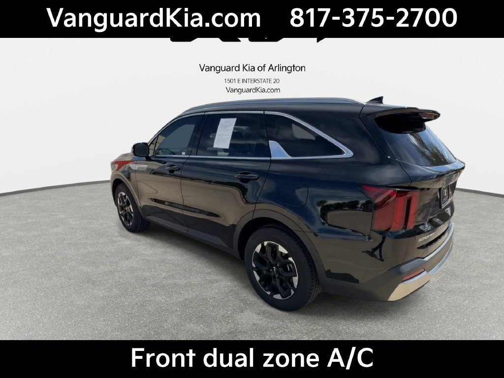 Certified 2026 Kia Sorento S w/ S Panoramic Sunroof Package FWD image 7