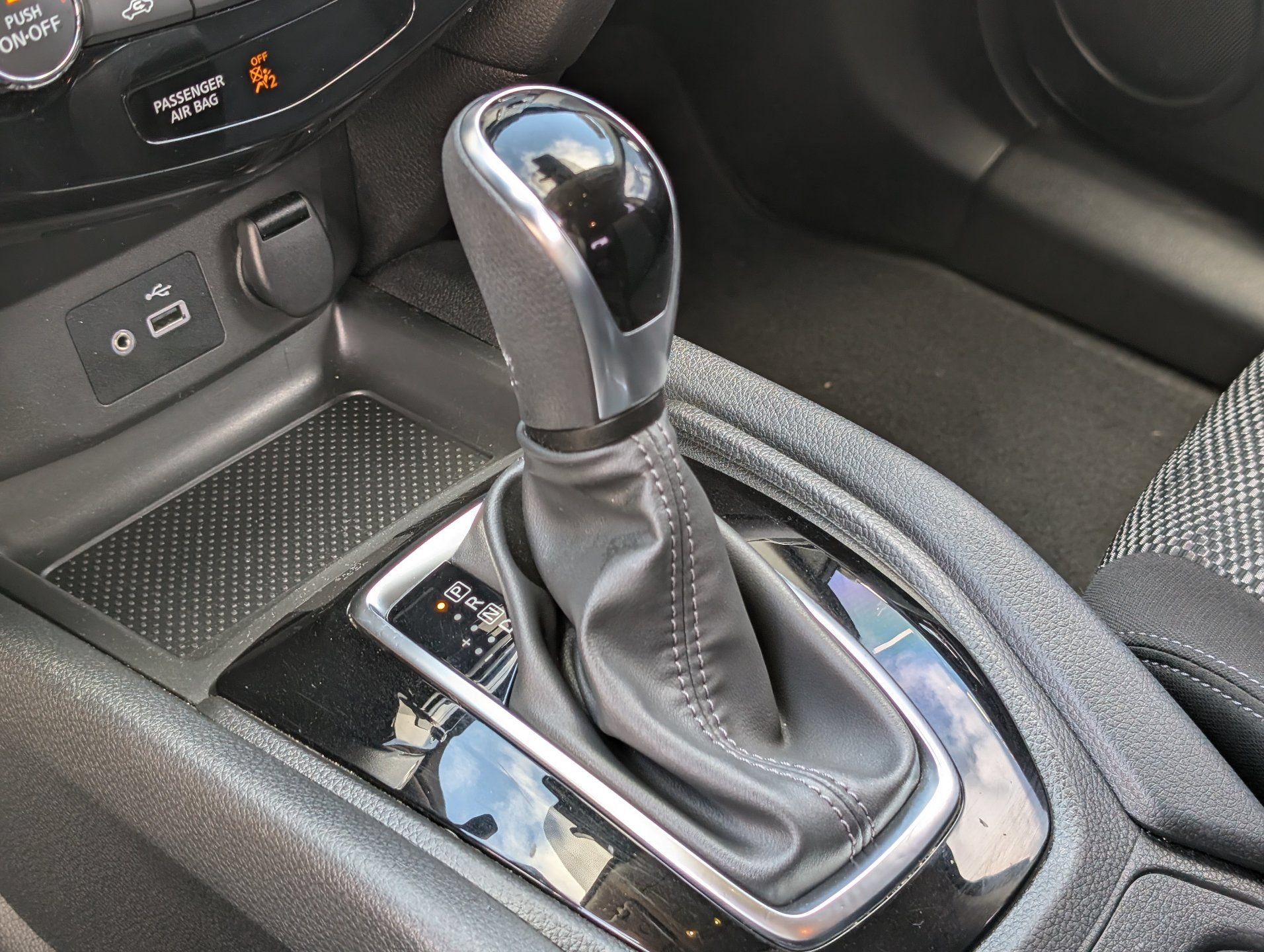 Used 2019 Nissan Rogue Sport SV FWD image 20