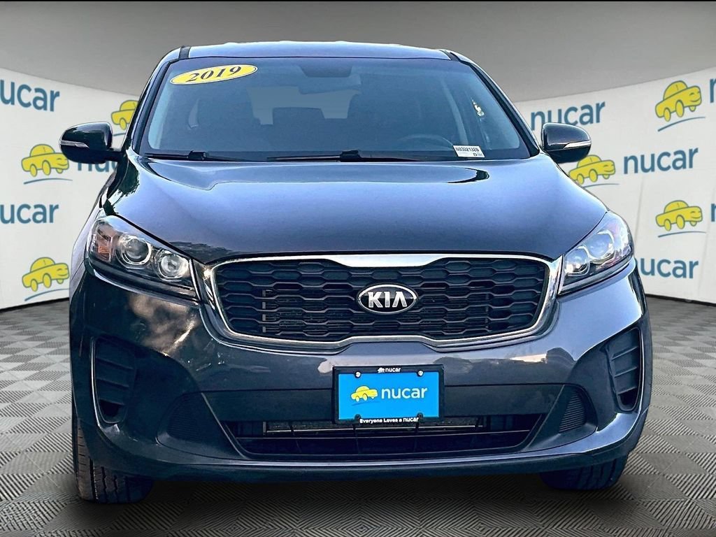 Used 2019 Kia Sorento AWD image 2