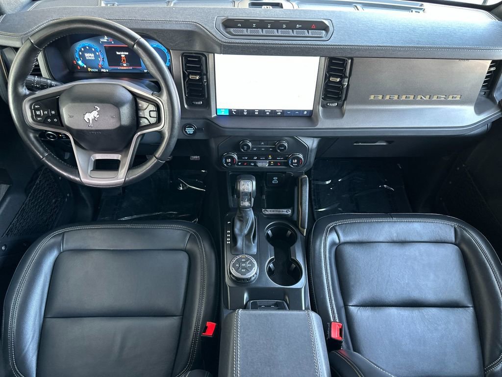 Certified 2025 Ford Bronco Badlands AWD/4WD image 12