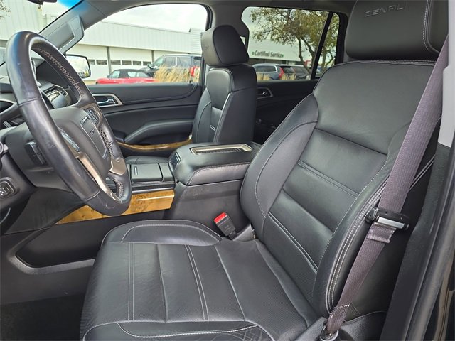 Used 2017 GMC Yukon Denali w/ Open Road Package image 6