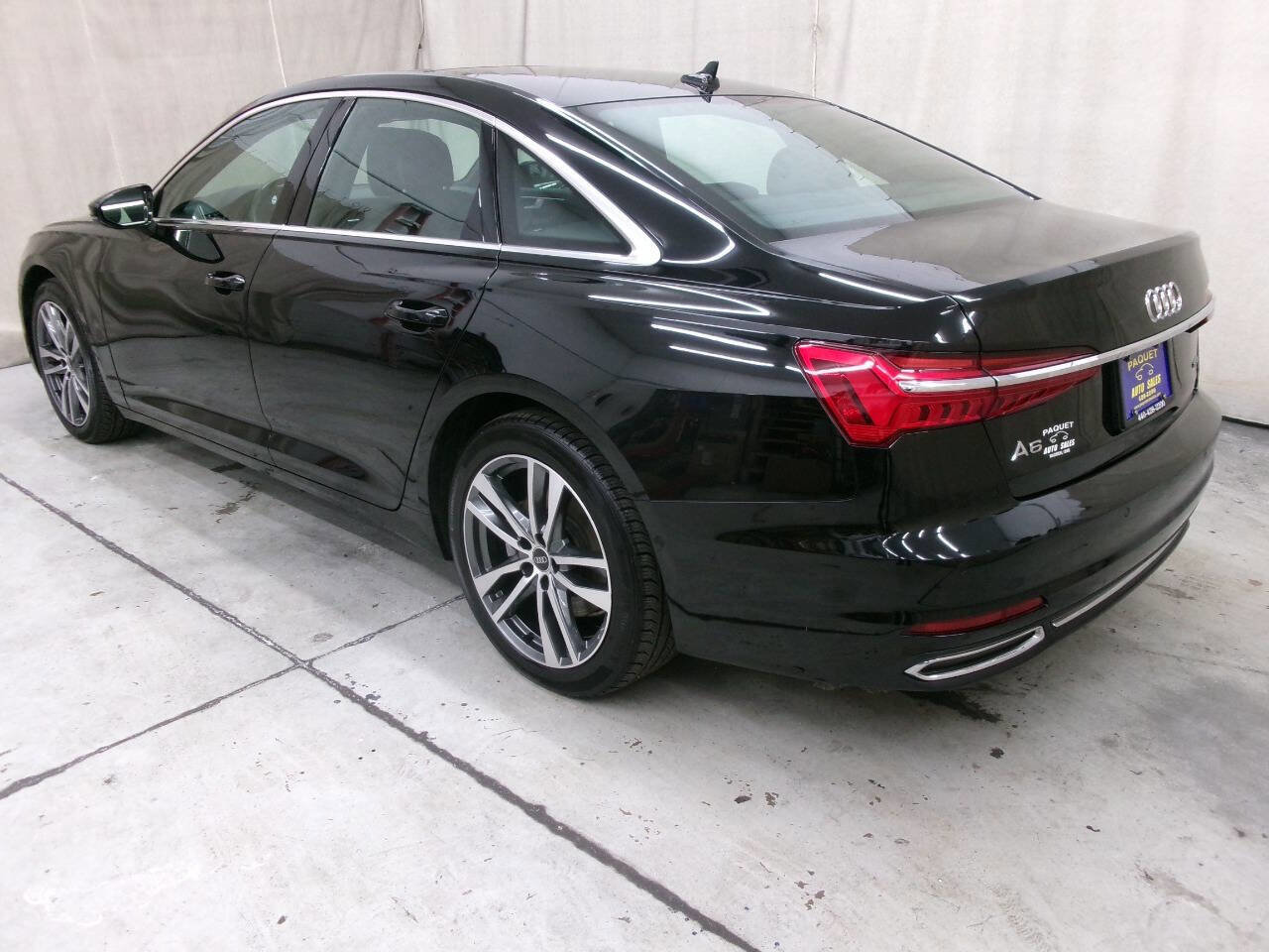 Used 2022 Audi A6 Premium Plus w/ Premium Plus Package image 6