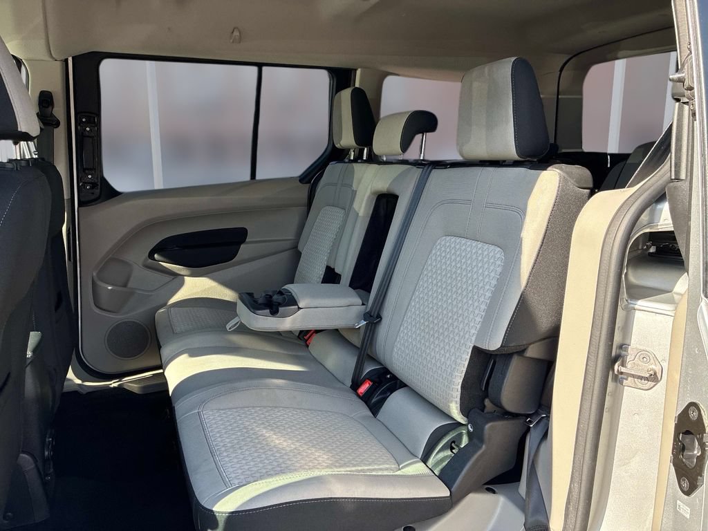 Used 2022 Ford Transit Connect XLT FWD image 22