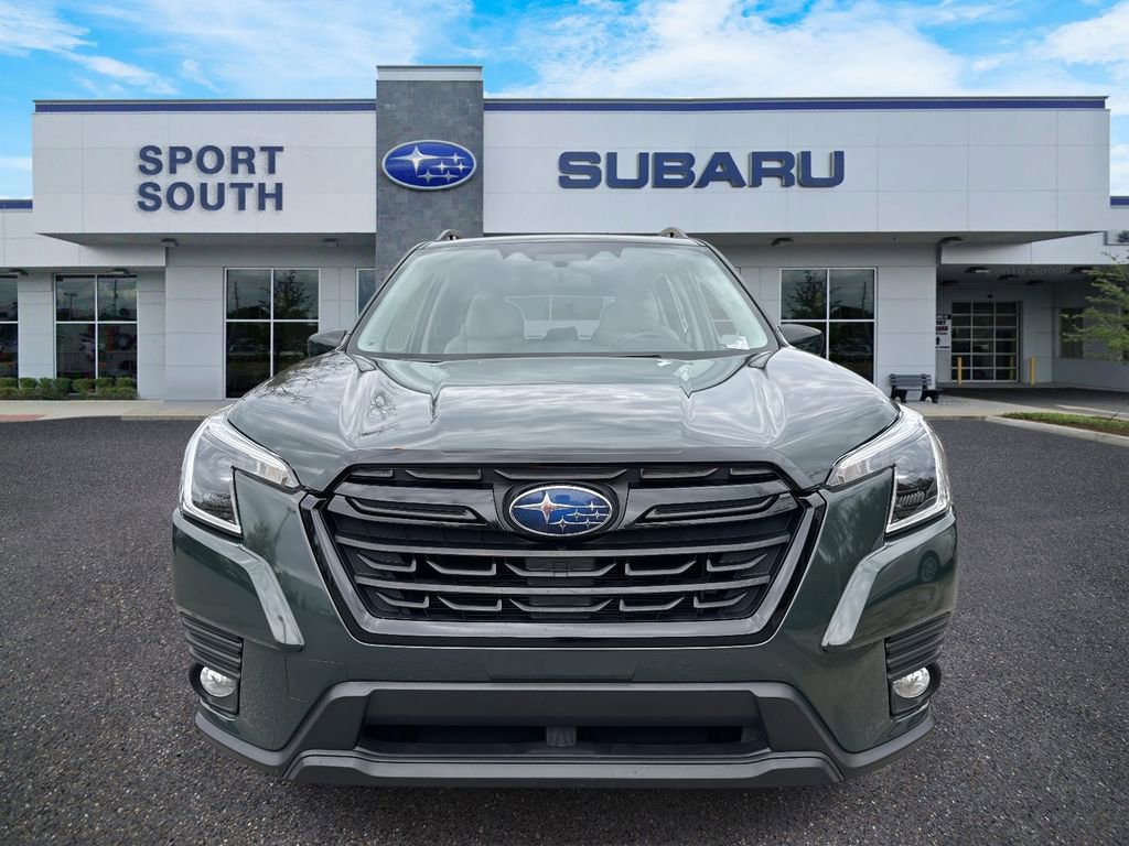 Used 2023 Subaru Forester Premium image 8