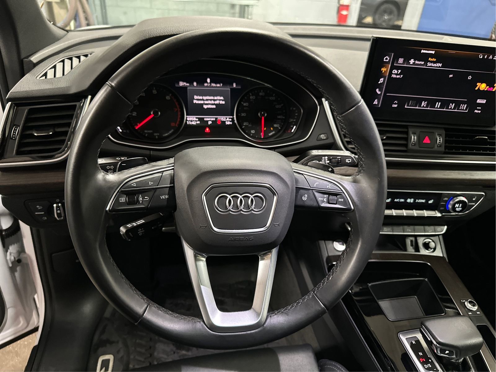 Used 2024 Audi Q5 2.0T Premium AWD/4WD image 19