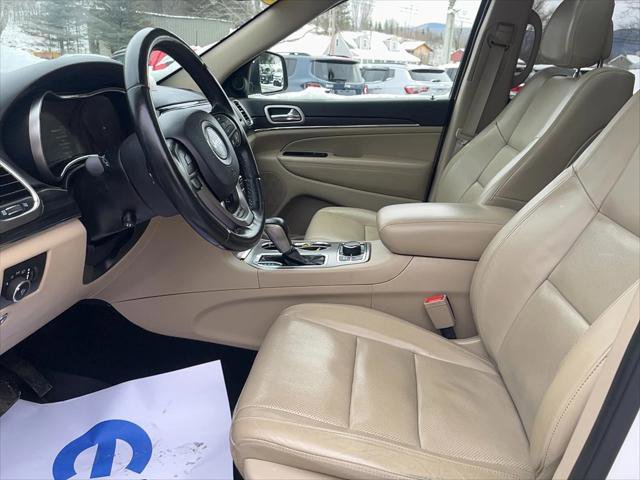 Certified 2021 Jeep Grand Cherokee Limited w/ Luxury Group II AWD/4WD image 11