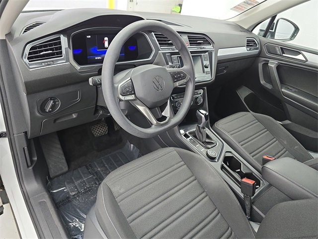 Certified 2022 Volkswagen Tiguan S image 15