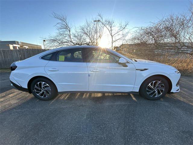 New 2026 Hyundai Sonata Blue image 2
