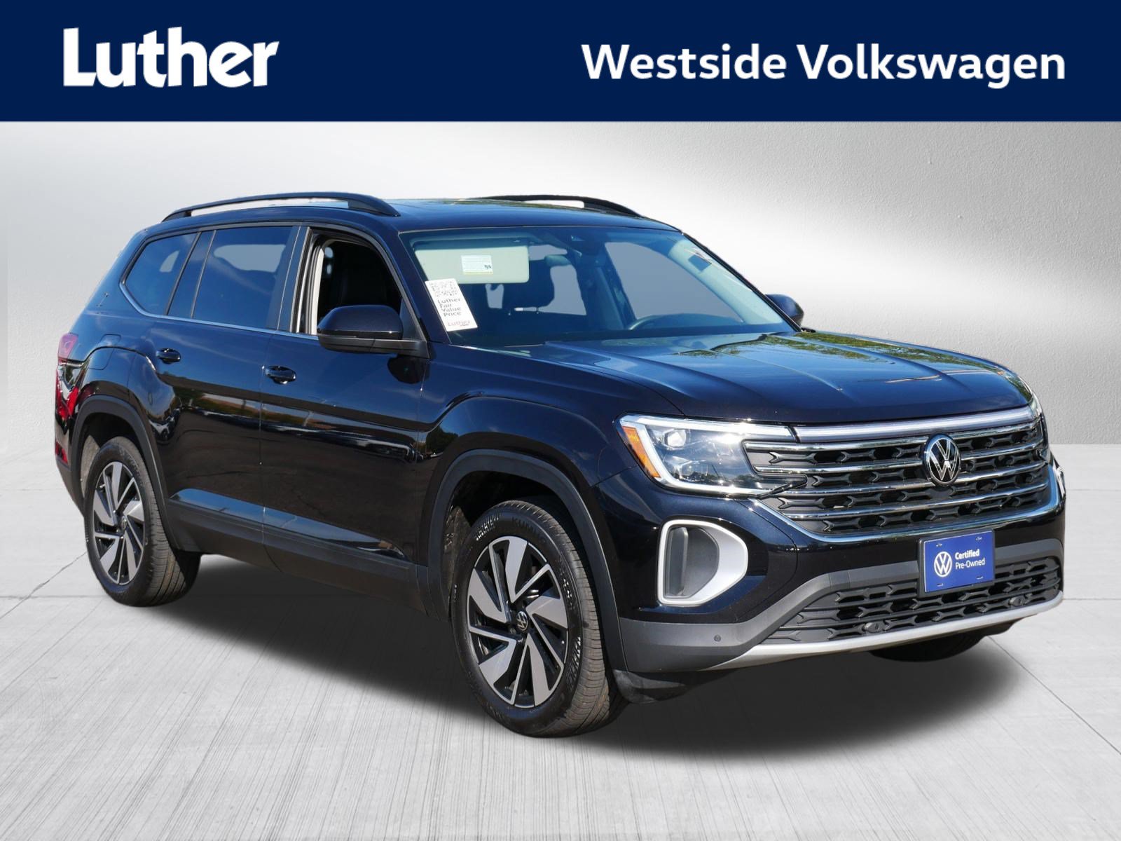 Certified 2024 Volkswagen Atlas SE AWD/4WD image 1