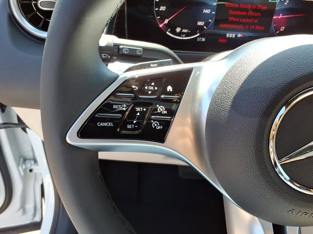 Used 2026 Mercedes-Benz GLB 250 4MATIC image 15