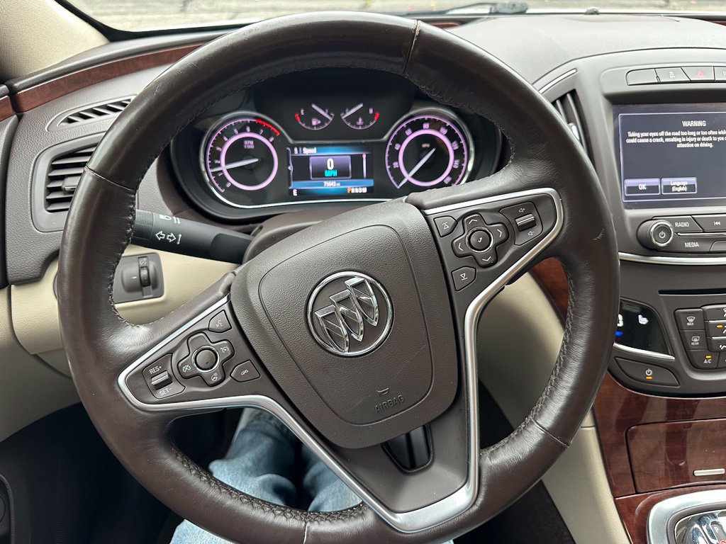 Used 2016 Buick Regal Premium w/ Experience Buick Package AWD/4WD image 11