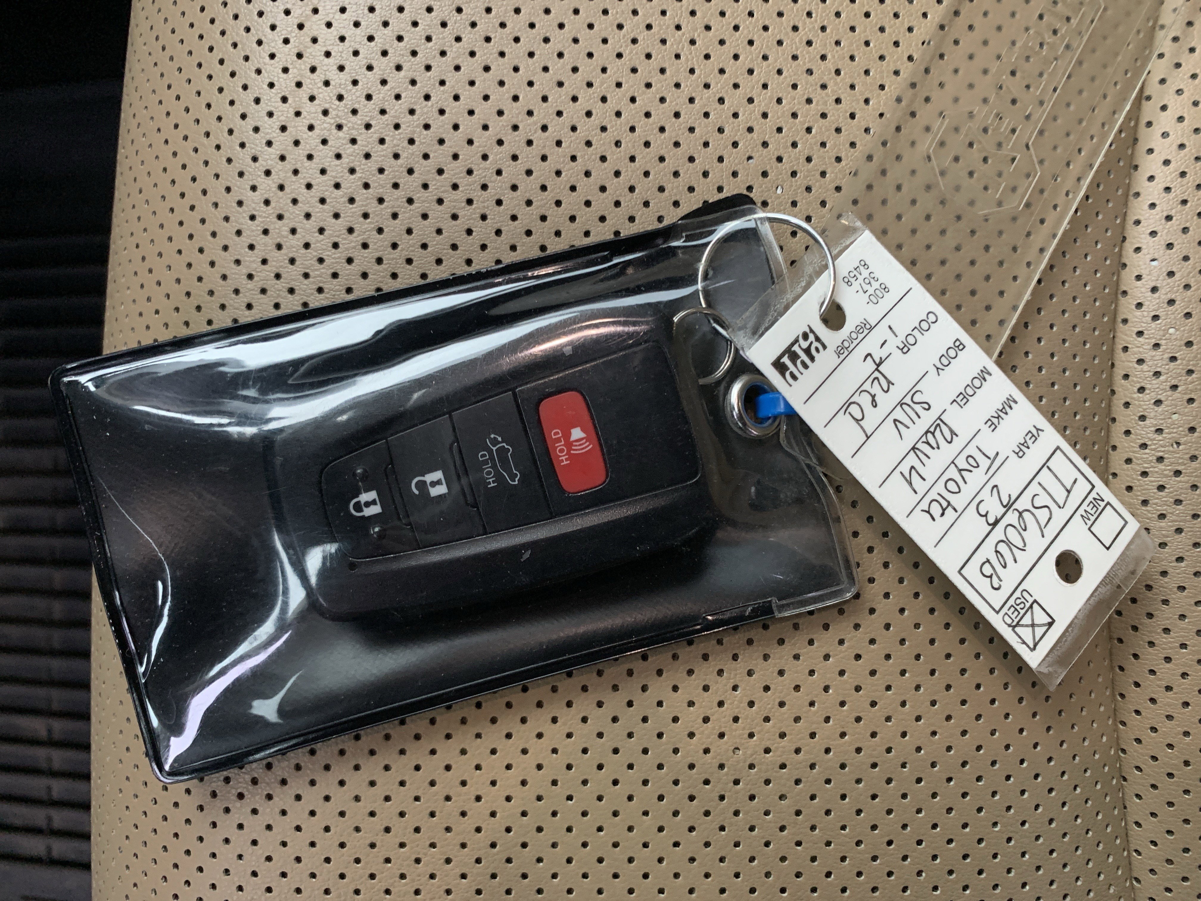 Used 2023 Toyota RAV4 Limited image 37