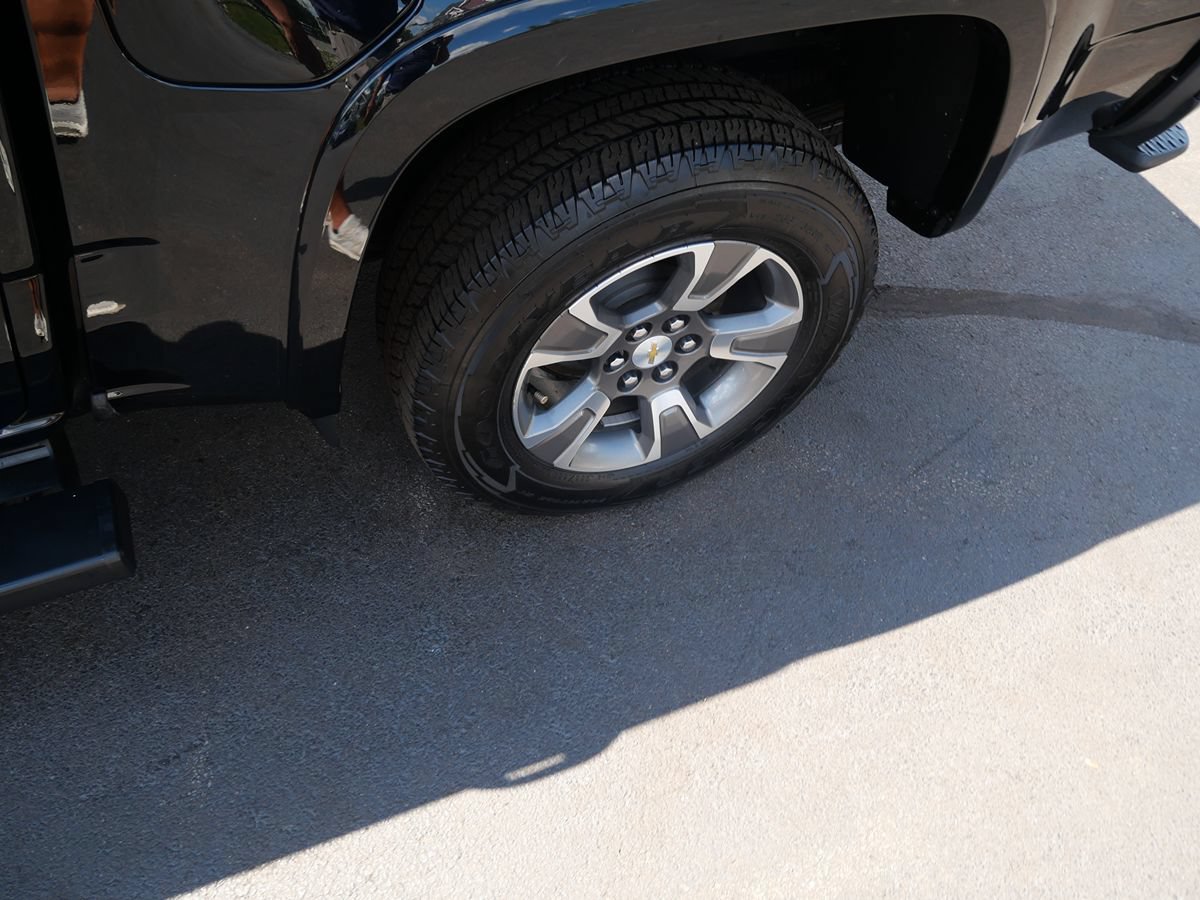 Used 2020 Chevrolet Colorado Z71 AWD/4WD image 36