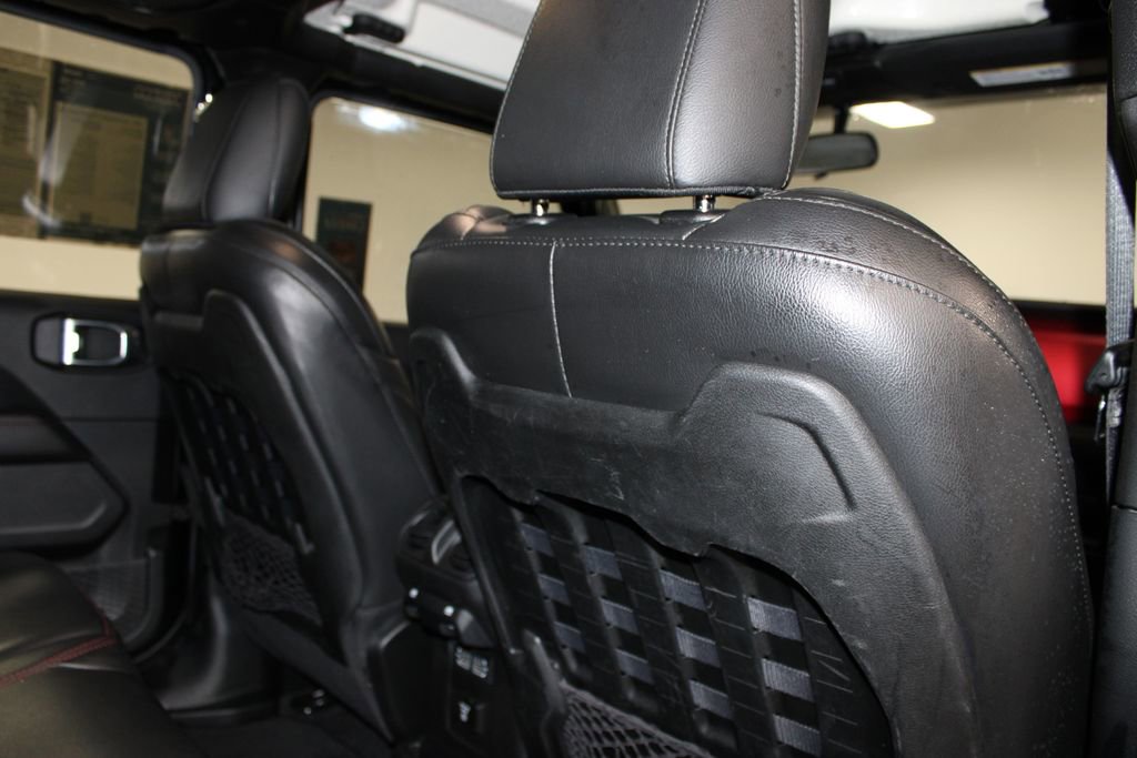 Used 2021 Jeep Wrangler Unlimited Rubicon w/ Cold Weather Group image 28
