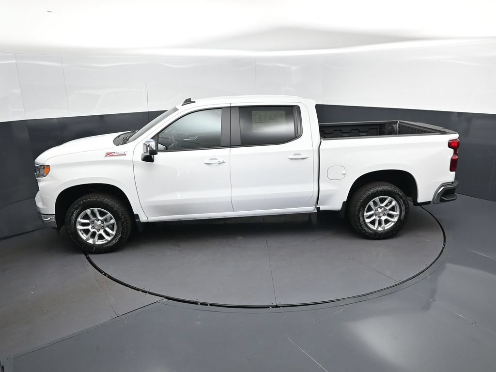 New 2026 Chevrolet Silverado 1500 LT w/ Z71 Off-Road Package AWD/4WD image 32