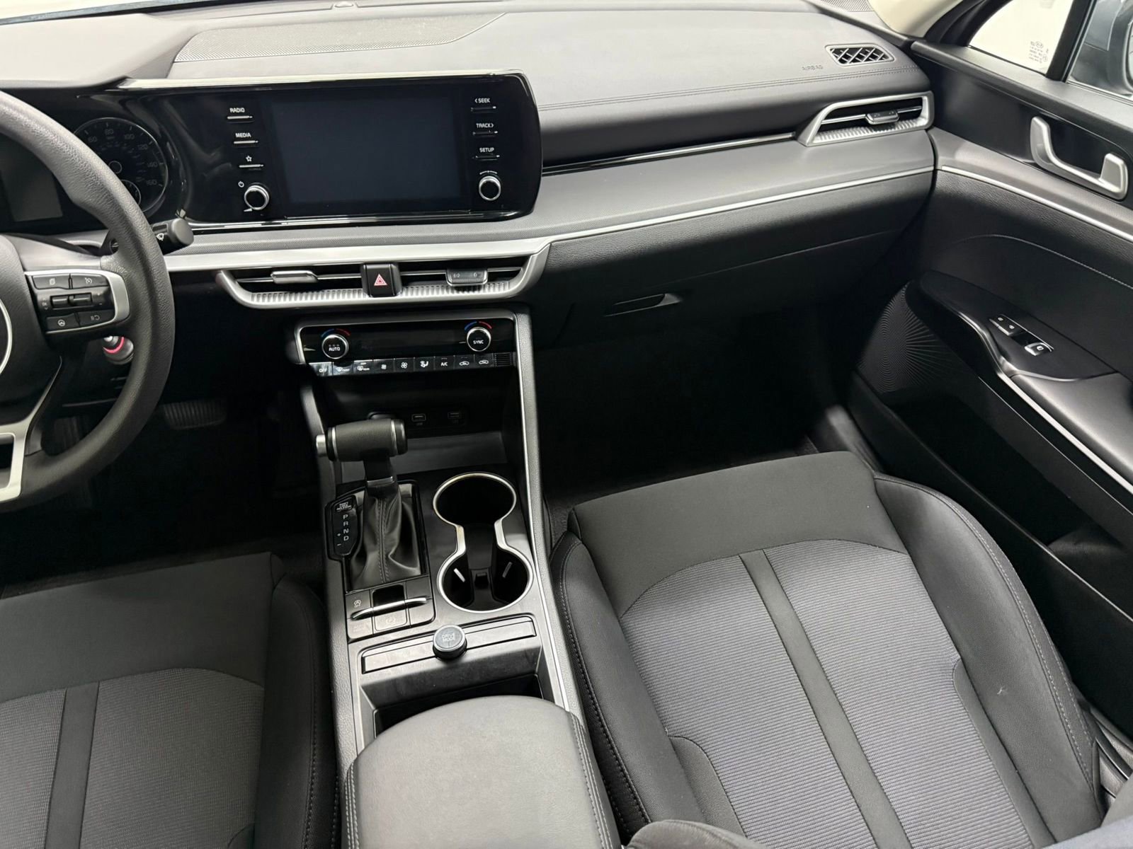 Used 2021 Kia K5 LX FWD image 18