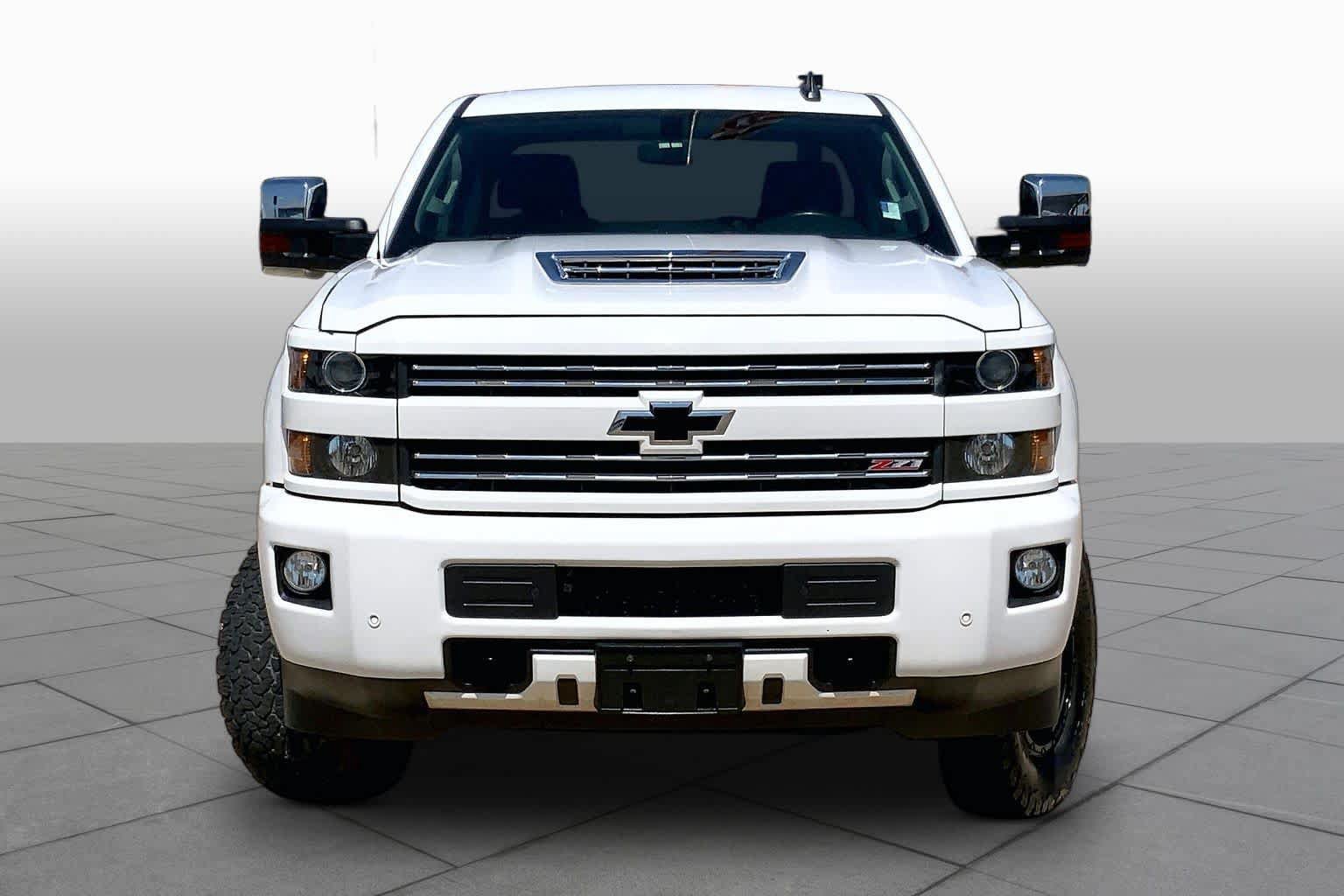Used 2018 Chevrolet Silverado 2500 LT w/ Custom Sport Edition AWD/4WD image 3