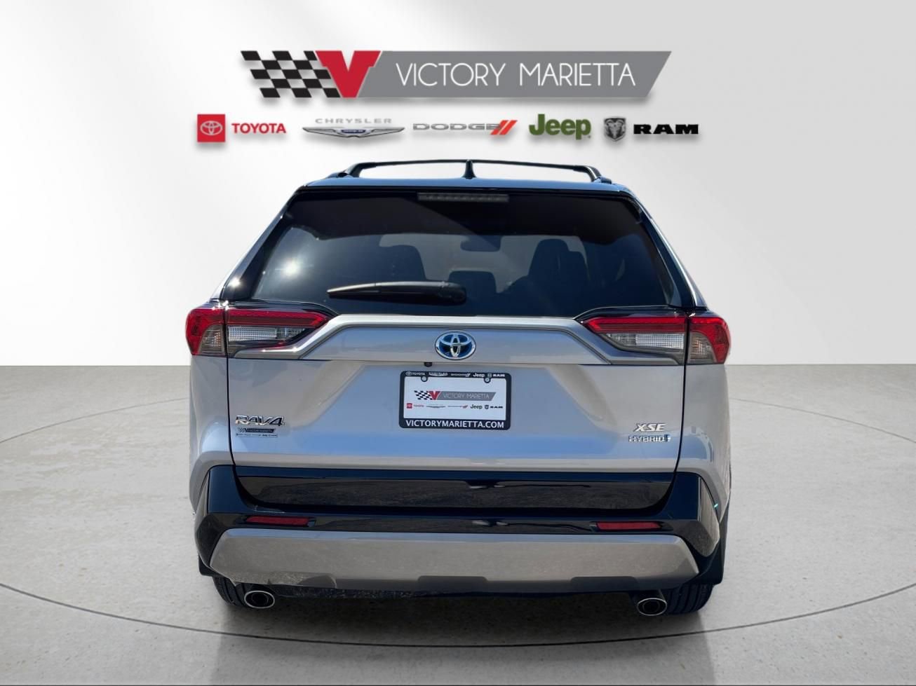 Used 2024 Toyota RAV4 XSE w/ Weather Package AWD/4WD image 4