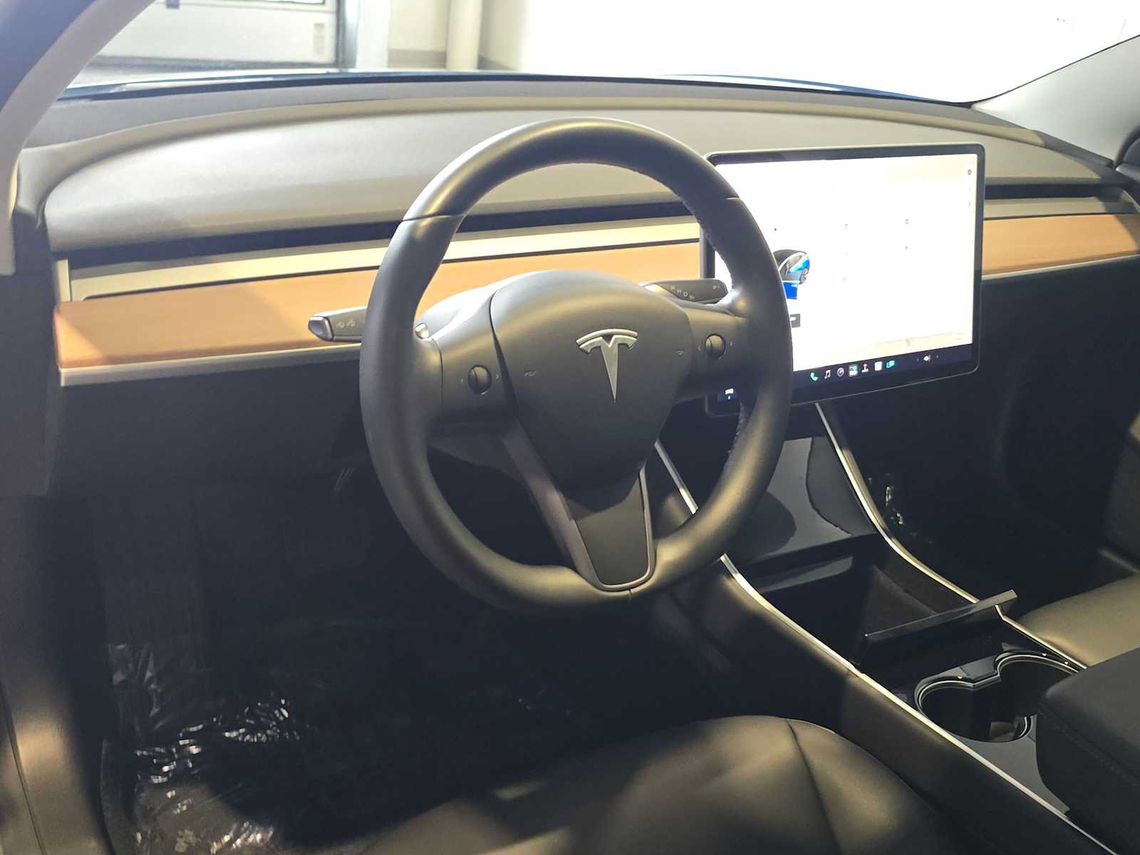 Used 2019 Tesla Model 3 Long Range AWD/4WD image 4