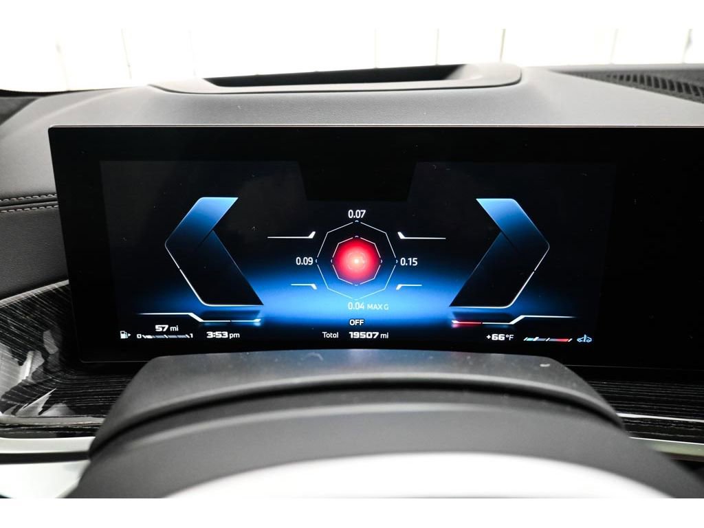 Used 2025 BMW X7 M60i AWD/4WD image 15