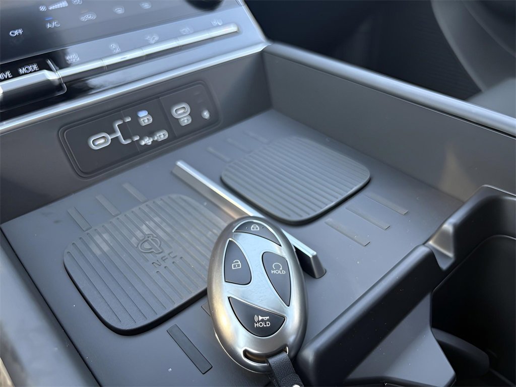 New 2025 Hyundai Santa Fe SEL image 24