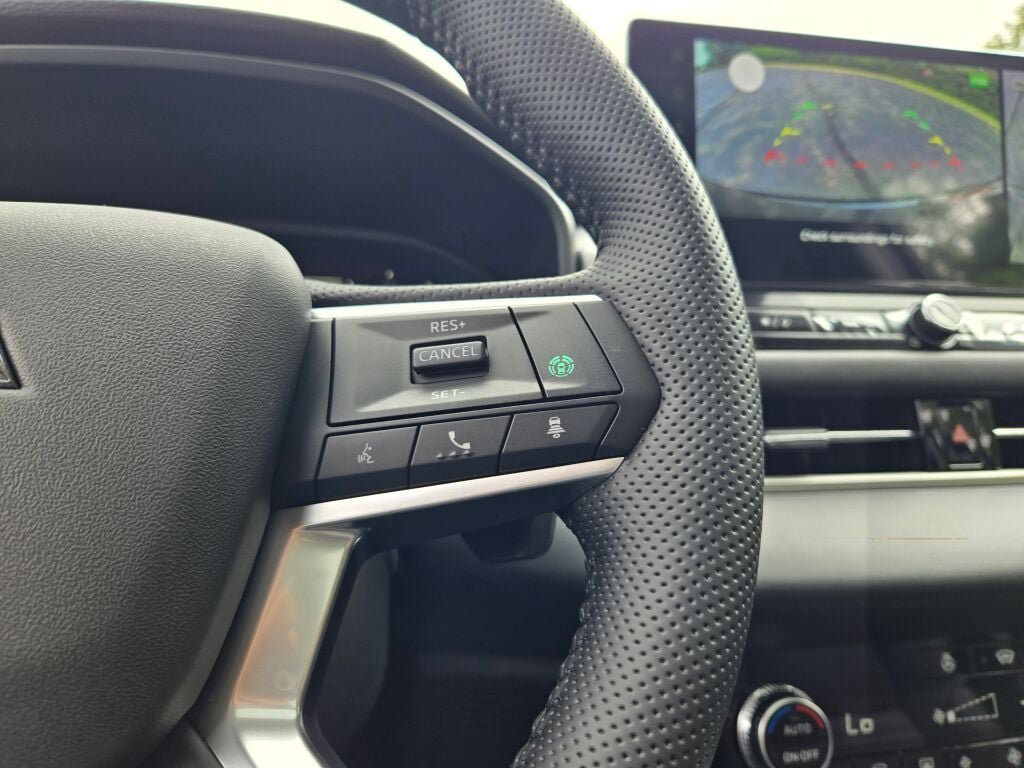 New 2026 Mitsubishi Outlander SE AWD/4WD image 29
