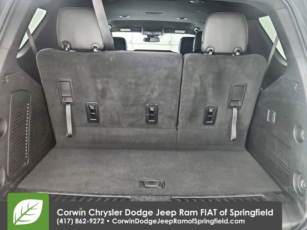 Used 2024 Chevrolet Tahoe LT image 32