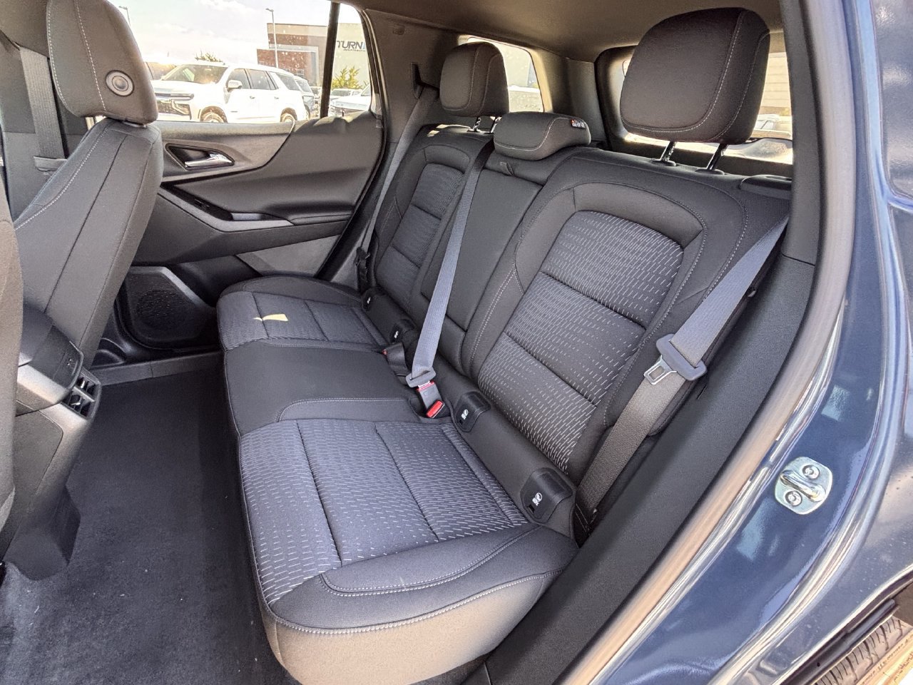 New 2027 Chevrolet Equinox LT w/ Safety and Technology Package FWD image 20