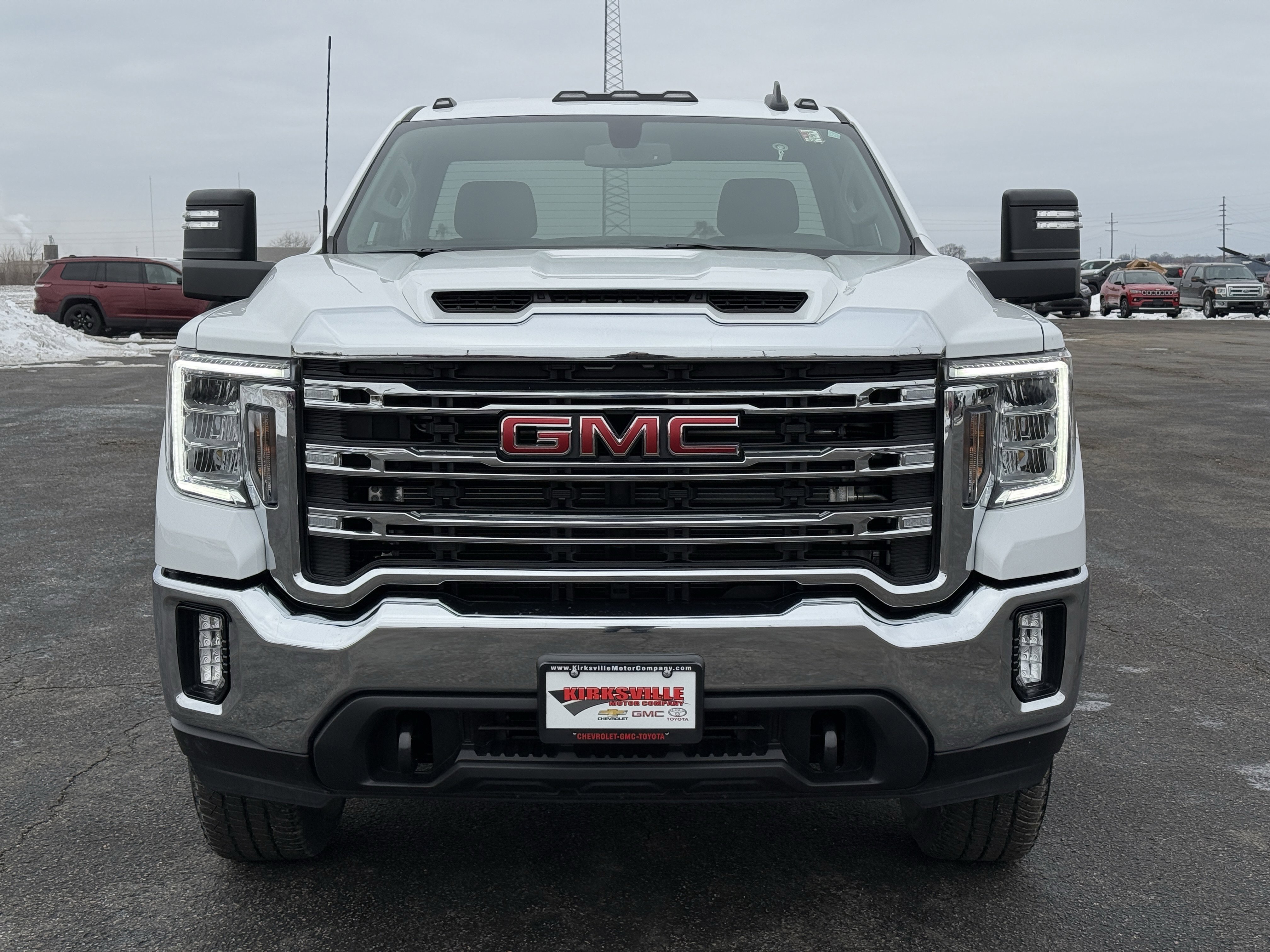 Used 2023 GMC Sierra 3500 SLE w/ SLE Convenience Package image 9