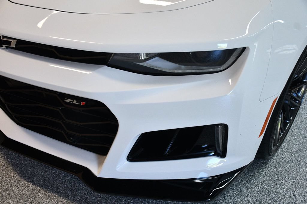 Used 2018 Chevrolet Camaro ZL1 RWD image 10