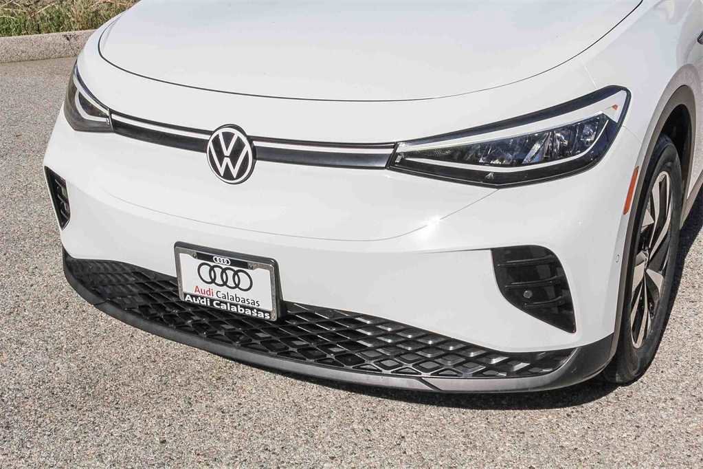 Used 2023 Volkswagen ID.4 Pro image 8