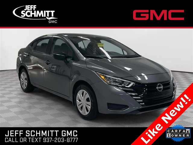 Used 2025 Nissan Versa S w/ Trunk Package image 1