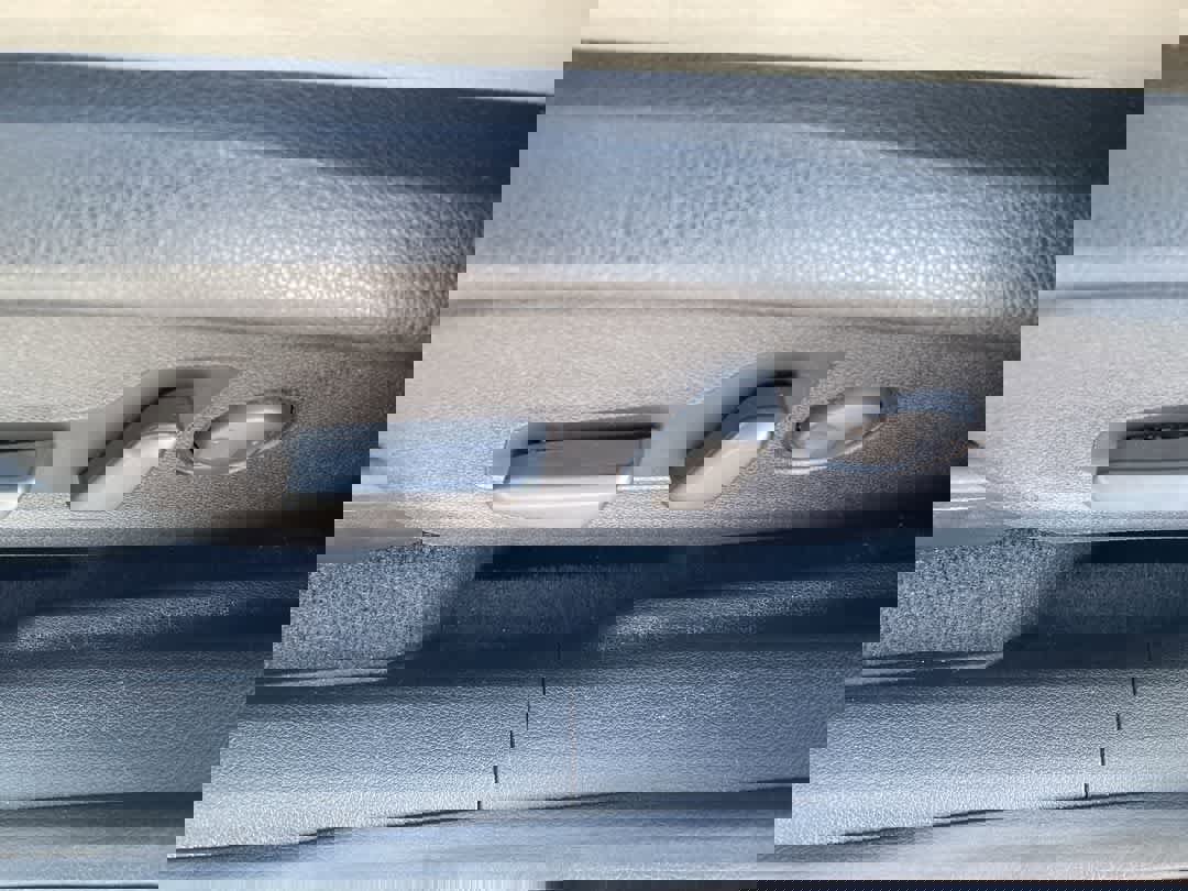 Used 2020 Kia Sorento EX image 12