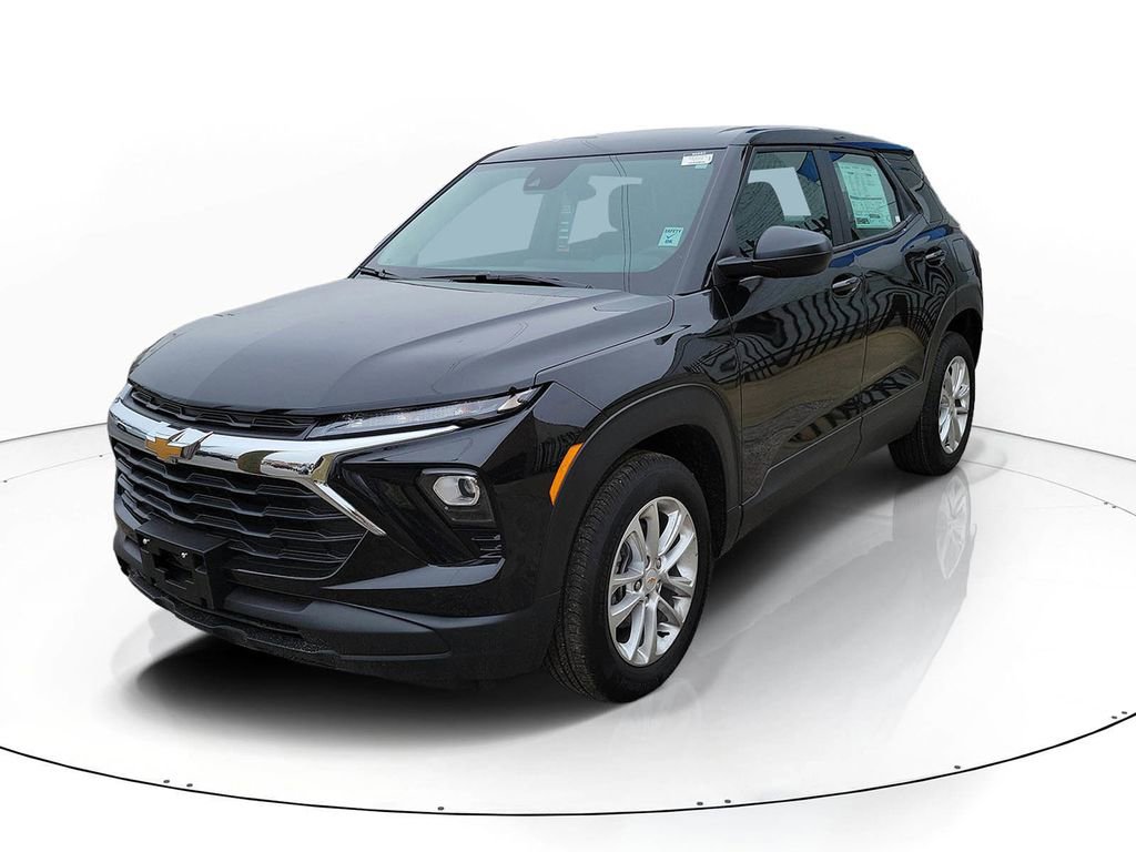 New 2026 Chevrolet TrailBlazer LS image 2