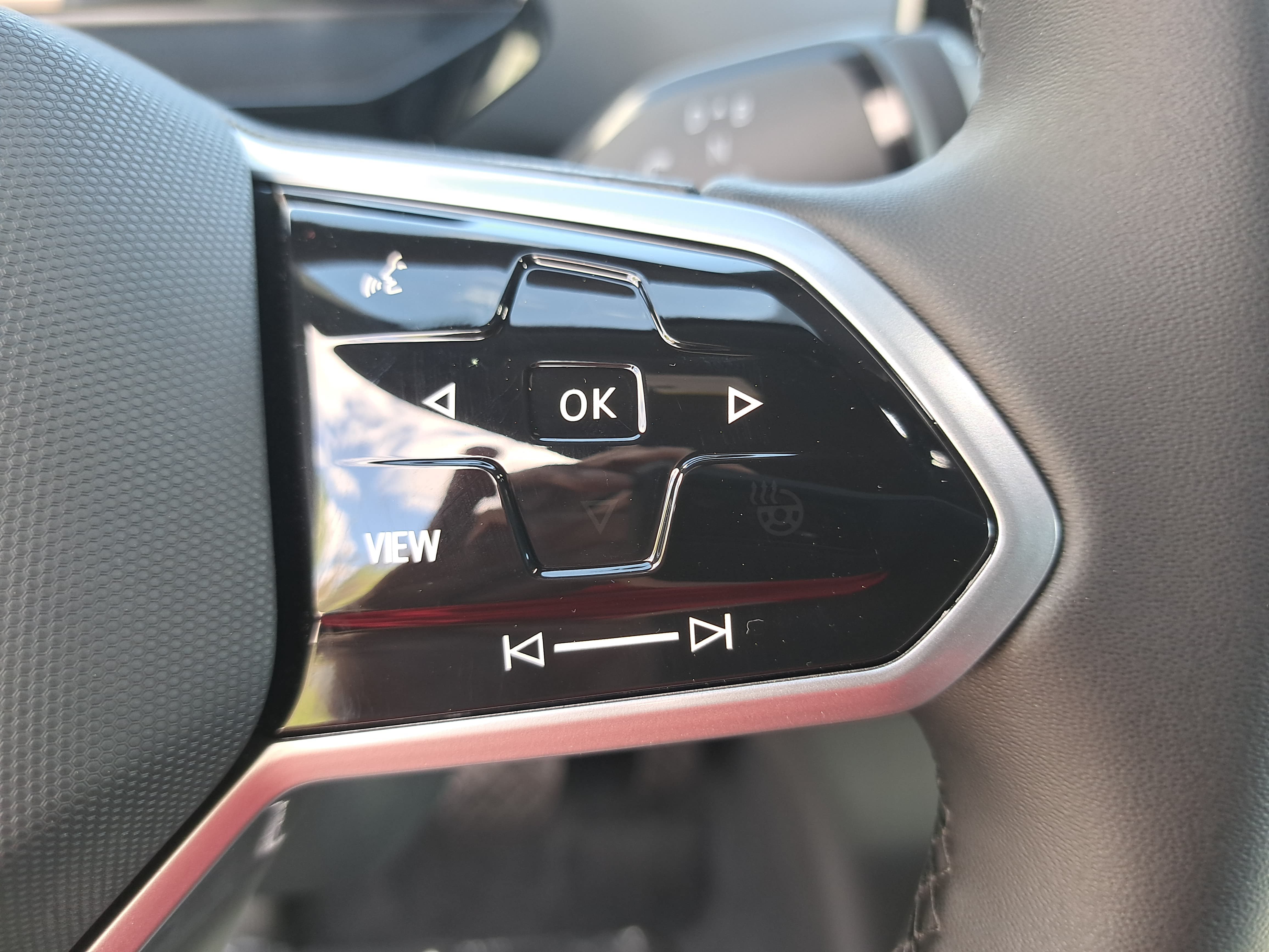 New 2026 Volkswagen ID.4 Pro image 18