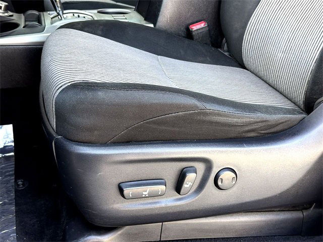 Used 2016 Toyota 4Runner SR5 image 12