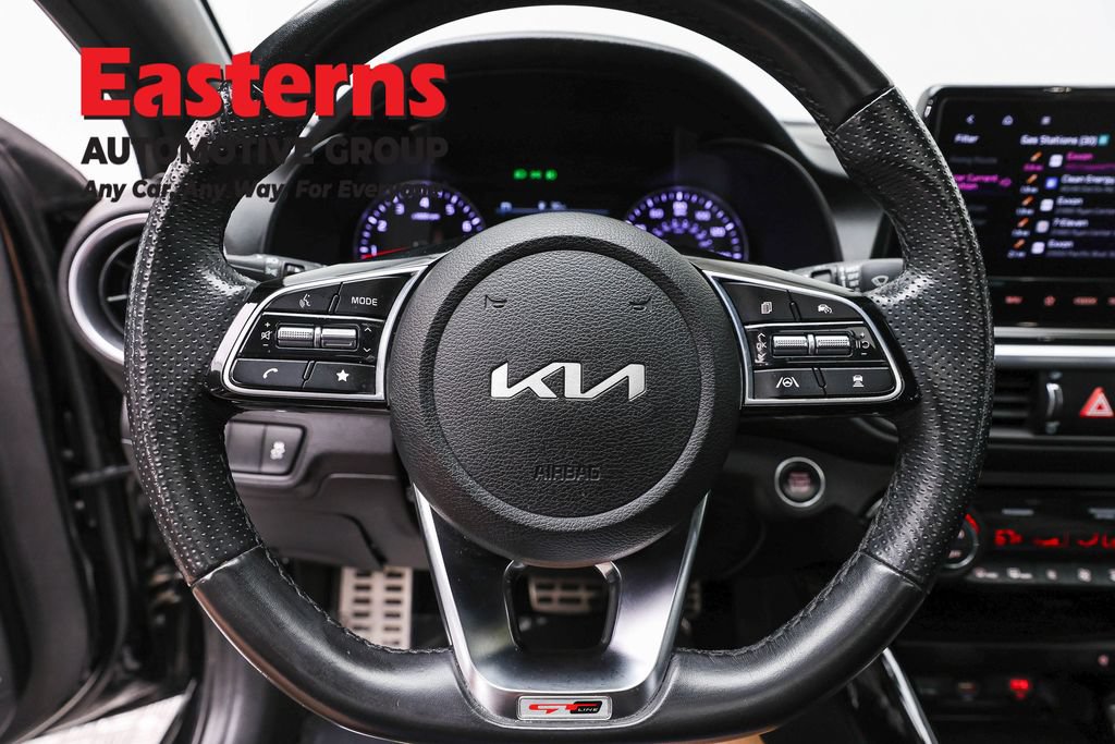 Used 2023 Kia Forte GT-Line w/ GT-Line Premium Package FWD image 10