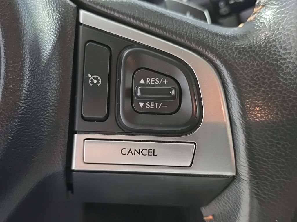 Used 2016 Subaru Crosstrek 2.0i Premium AWD/4WD image 33
