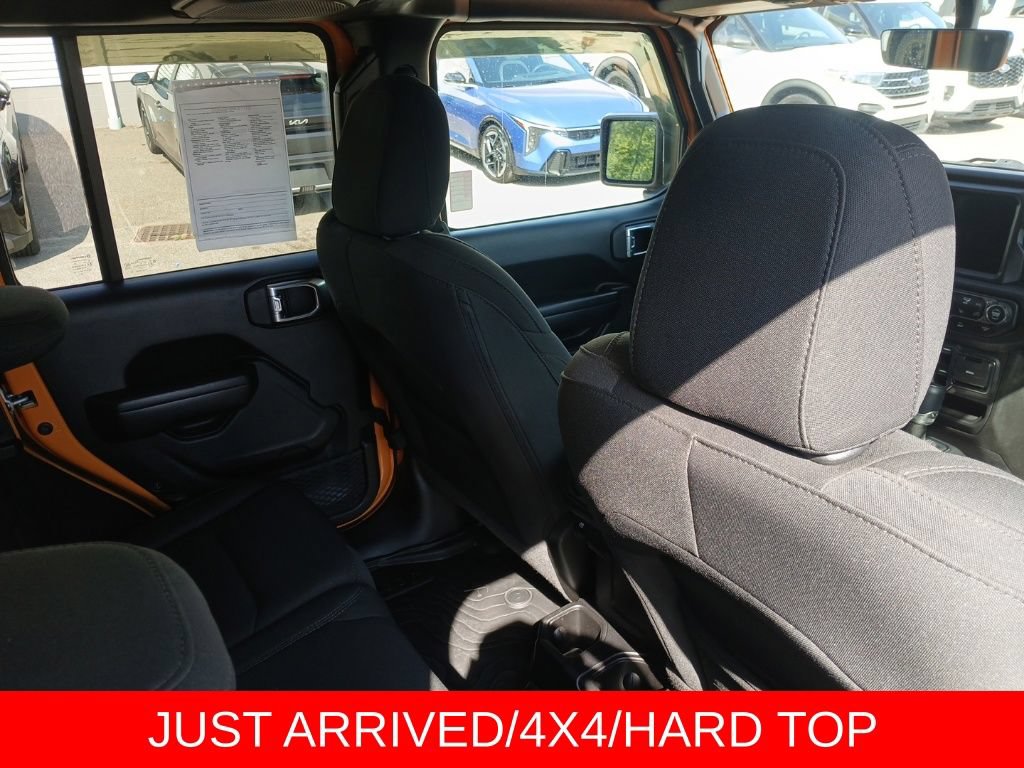 Used 2021 Jeep Wrangler Unlimited Sport AWD/4WD image 15