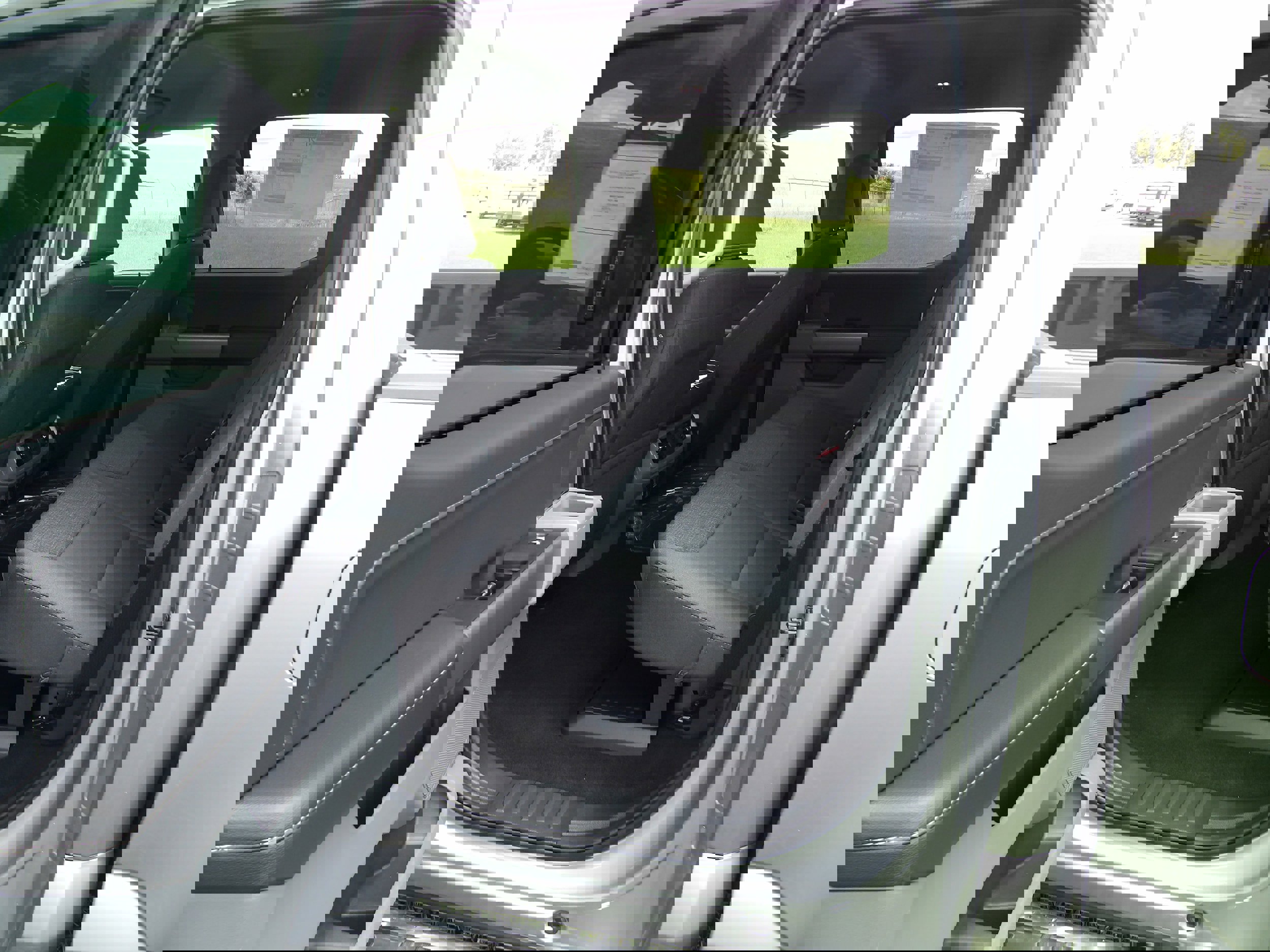 New 2024 Ford F150 XLT w/ Mobile Office Package image 13