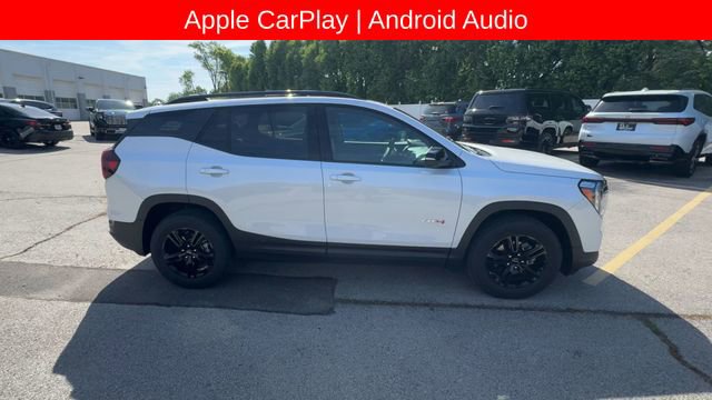 Used 2024 GMC Terrain AT4 w/ Tech Package AWD/4WD image 9
