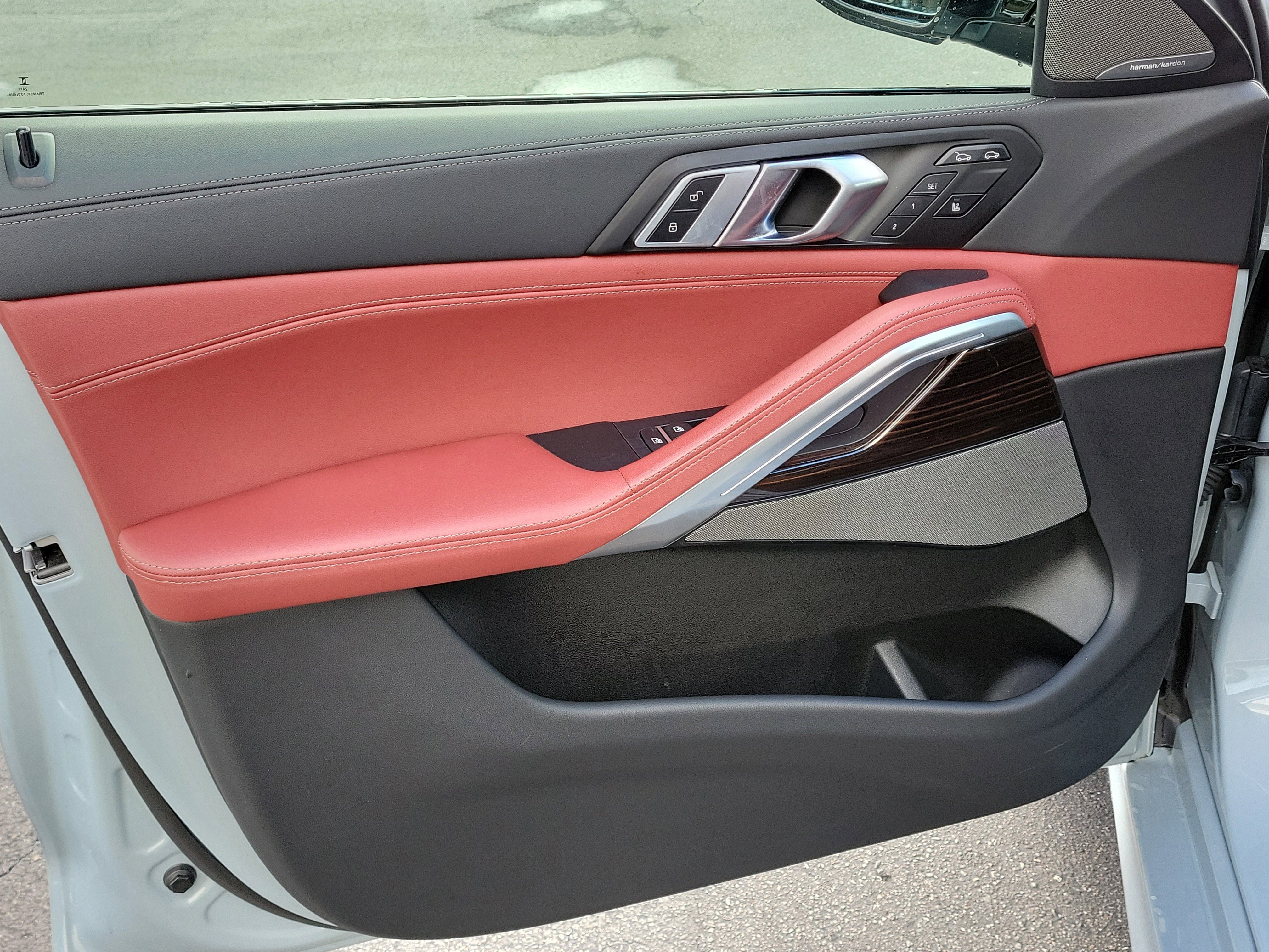 Used 2026 BMW X6 xDrive40i image 18