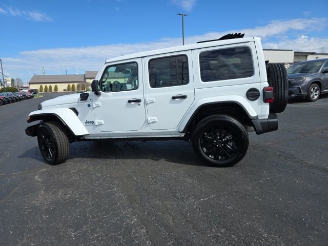 Used 2025 Jeep Wrangler Sahara 4xe w/ Safety Group image 4
