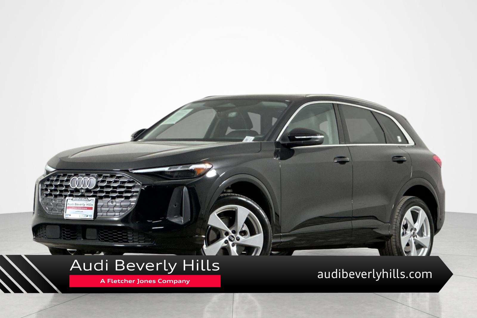 Used 2025 Audi Q5 Premium Plus w/ Premium Plus AWD/4WD video 1