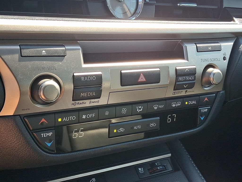 Used 2016 Lexus ES 300h w/ Navigation System Package FWD image 17