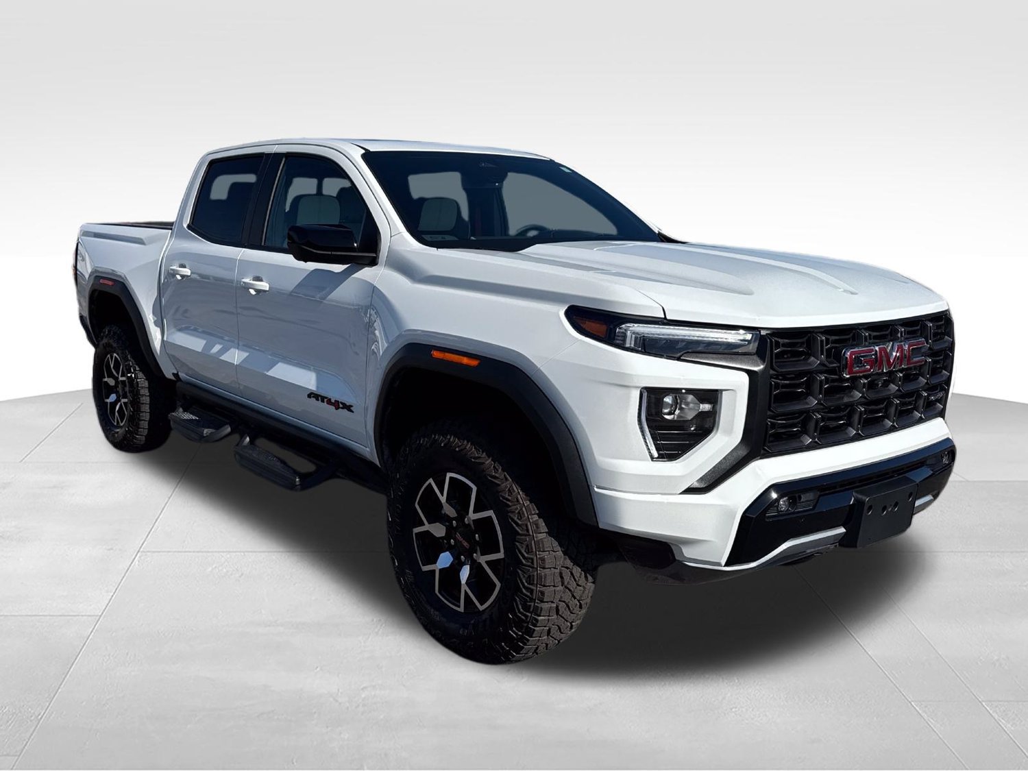 Used 2024 GMC Canyon AT4X AWD/4WD image 7